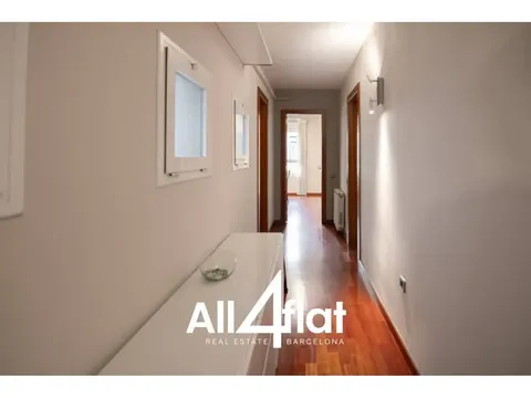 Pis de 95 m² a Barcelona