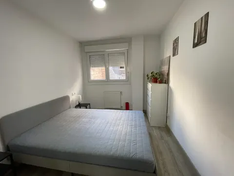 Pis de 76 m² a Llangréu / Langreo