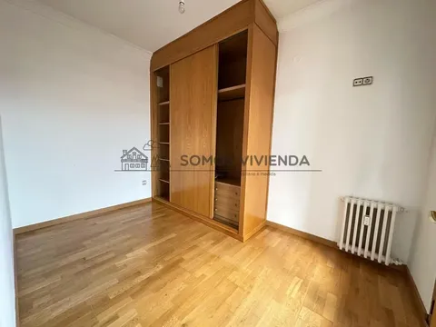 Pis de 81 m² a Ourense