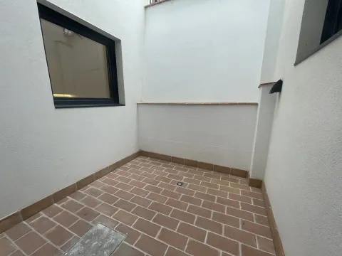 Wohnung 92 m² in Girona