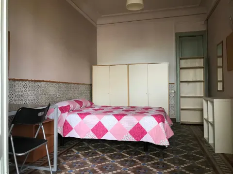 Zimmer zur Miete, Barcelona (2/9)