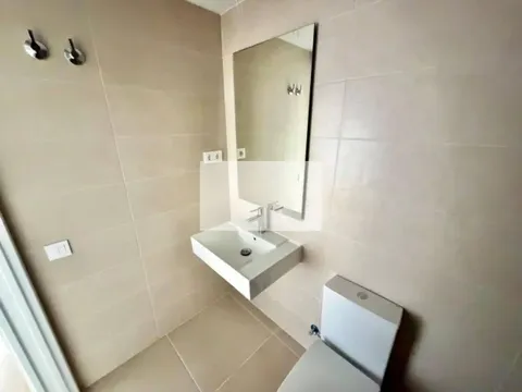 Wohnung 80 m² in Sabadell
