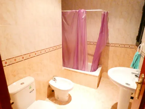 Apartamento 80 m² em Ahillones
