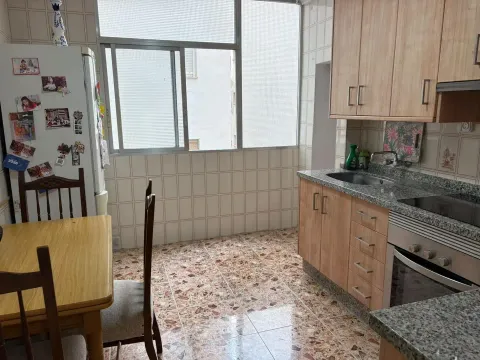 Piso de 101 m² en Elche