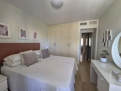 Квартира 120 м² в Кадисе