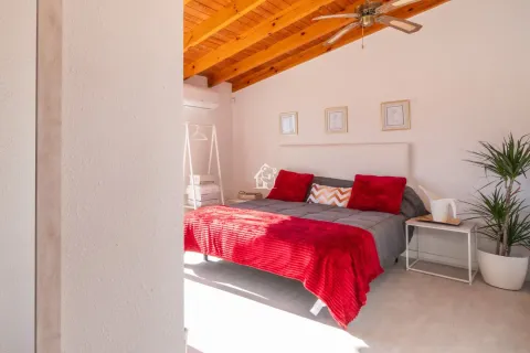 Casa de 170 m² a Oriola