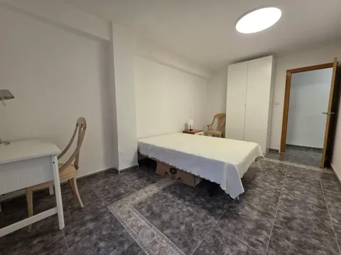 Pis de 90 m² a València