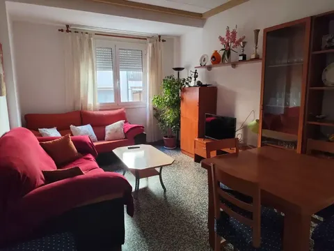 Pis de 100 m² a Almansa