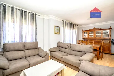 Flat 142 m² in Navalcarnero