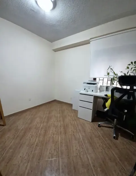 Wohnung 87 m² in Parla