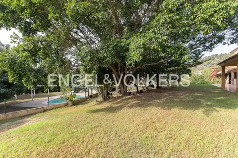 Casa de 350 m² a Petrés