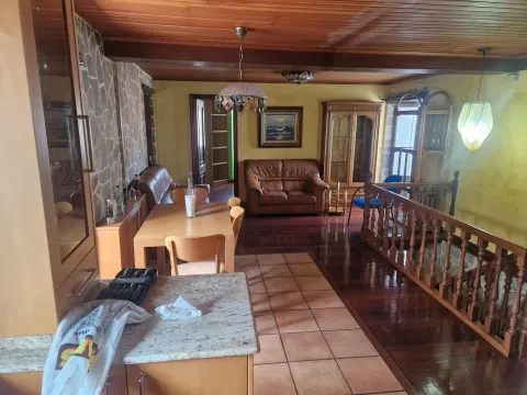 Apartamento 277 m² em Fene