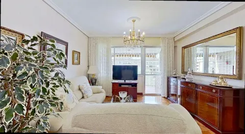 Apartamento 120 m² em Pamplona / Iruña (2/14)