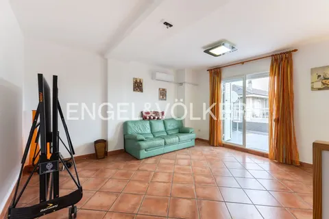 Casa de 208 m² a Almàssera