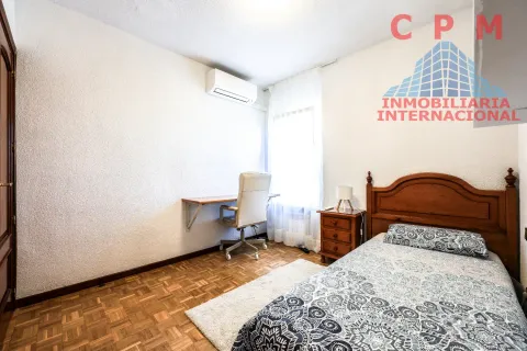 Wohnung 133 m² in Madrid