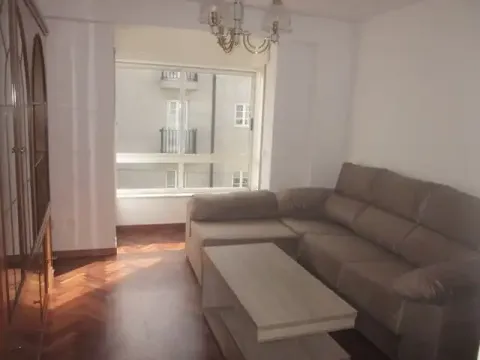 Piso de 60 m² en Santiago de Compostela