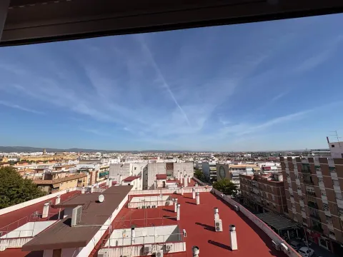 Pis de 108 m² a Còrdova