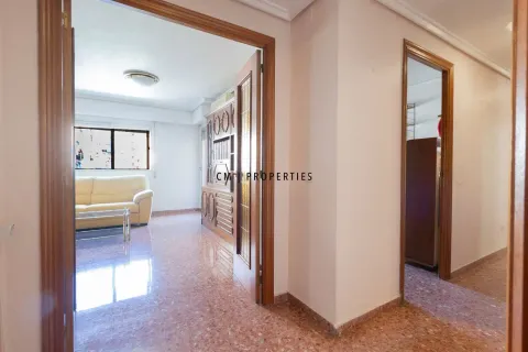 Wohnung 146 m² in Valencia