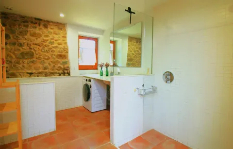 Casa de 1217 m² a Bordils