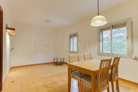 Квартира 58 м² в Барселоне