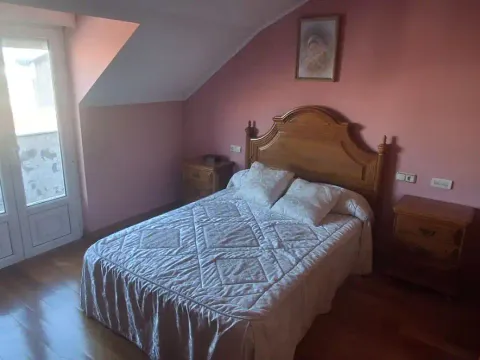 Habitació de lloguer, Carballo