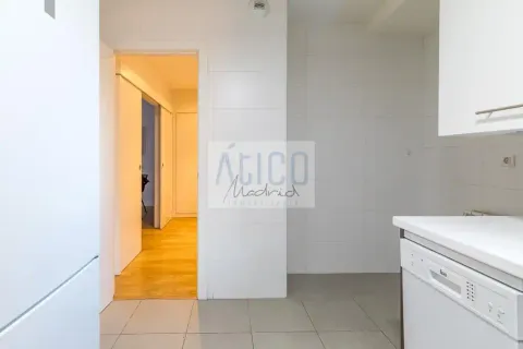 Appartamento 115 m² a Madrid