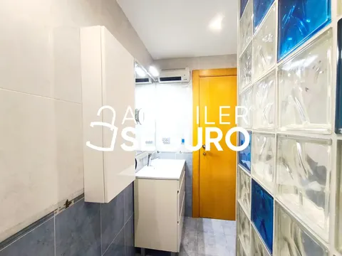 Pis de 77 m² a València