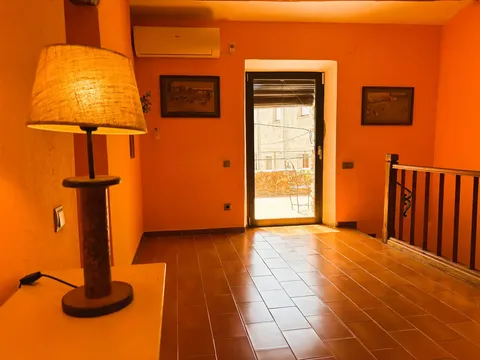 Casa de 300 m² a Palau-saverdera