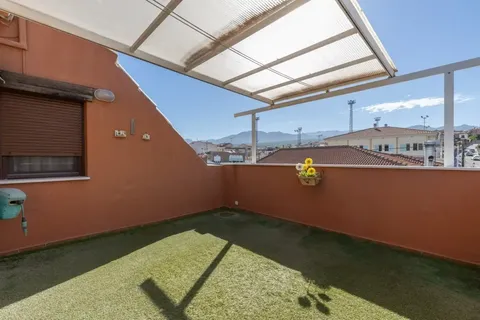 Pis de 100 m² a La Zubia