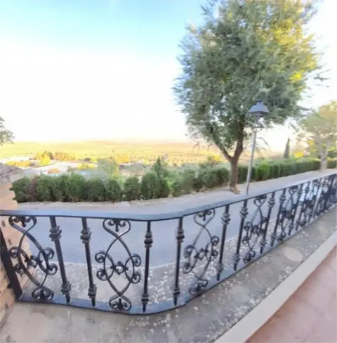 Pis de 80 m² a Baeza