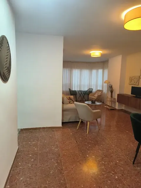 Wohnung 100 m² in Roquetas de Mar