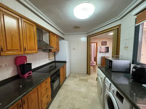 Piso de 127 m² en Albatera