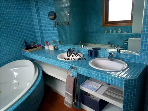 Casa de 247 m² a Vigo