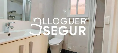 Pis de 63 m² a Santa Coloma de Gramenet