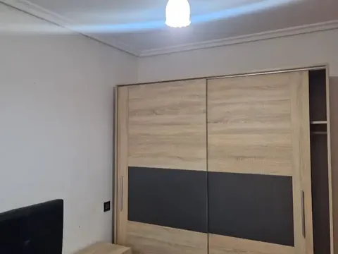 Pis de 80 m² a Oviedo