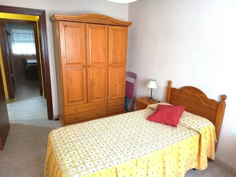 Pis de 80 m² a Cáceres (4/10)