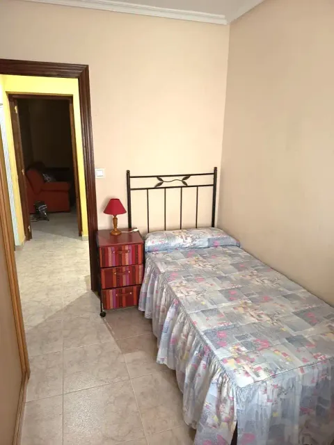 Pis de 80 m² a Cáceres (3/10)