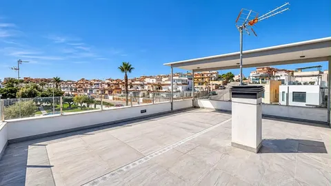 Casa de 150 m² a Oriola