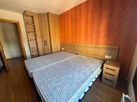 Pis de 91 m² a Nava