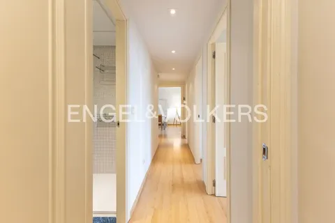 Appartamento 115 m² a Valencia