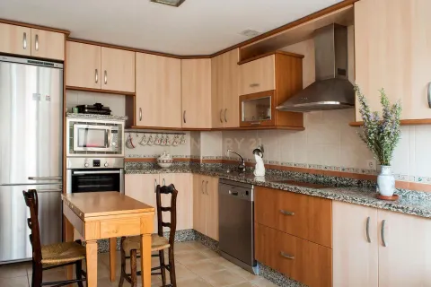 Casa de 222 m² a Cáceres