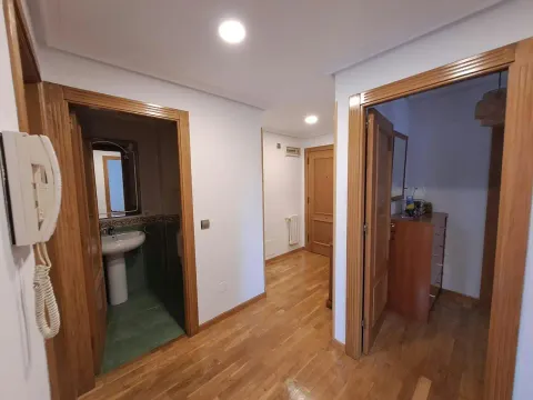 Pis de 82 m² a Oviedo