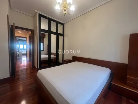 Wohnung 100 m² in Bilbao