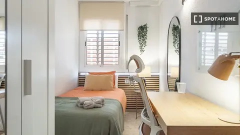 Habitación en alquiler, Hospitalet de Llobregat