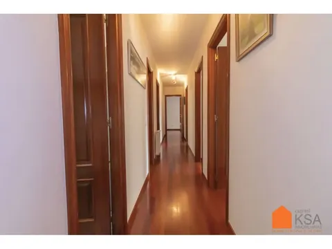 Pis de 128 m² a Ames