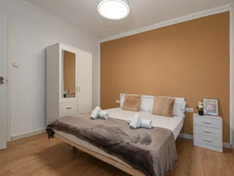 Quarto para alugar, Alacant / Alicante (2/8)
