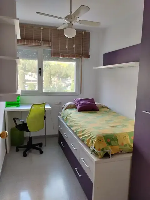 Кімната 91 м², Tarragona