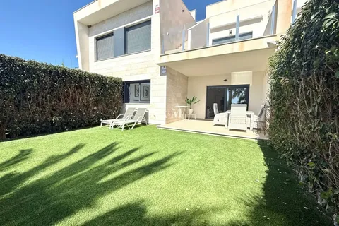 Casa de 140 m² a el Pilar de la Foradada