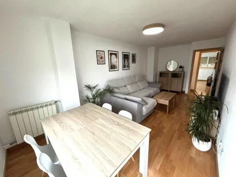 Pis de 85 m² a Saragossa (2/15)