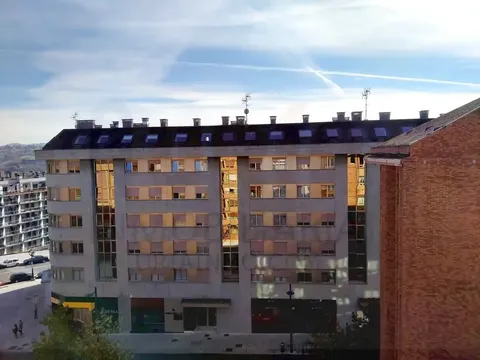 Pis de 60 m² a Oviedo